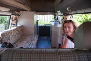 Interno del Mazda E2000